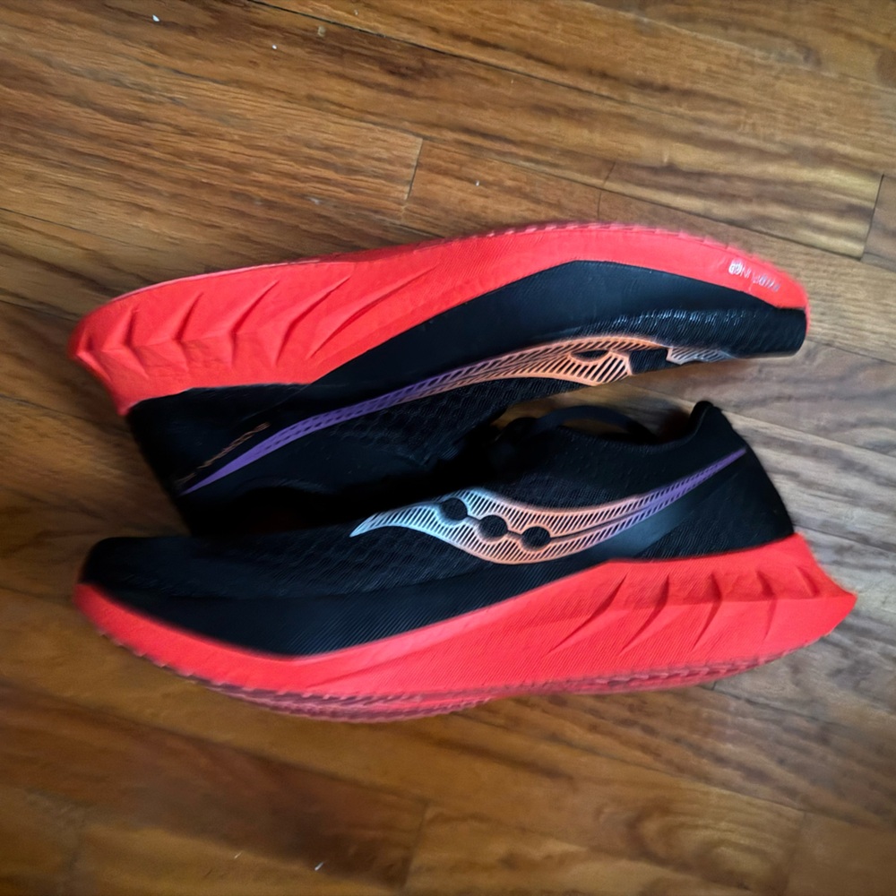 Saucony Endorphin Pro 3 Men’s size 12 - Black and Red Running Shoes